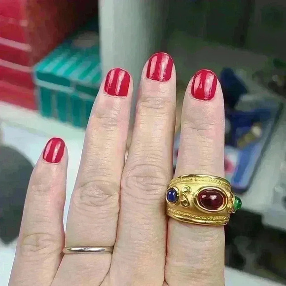 Gold plated ring  with blue red green glass stones size 6 - Picture 6 of 17